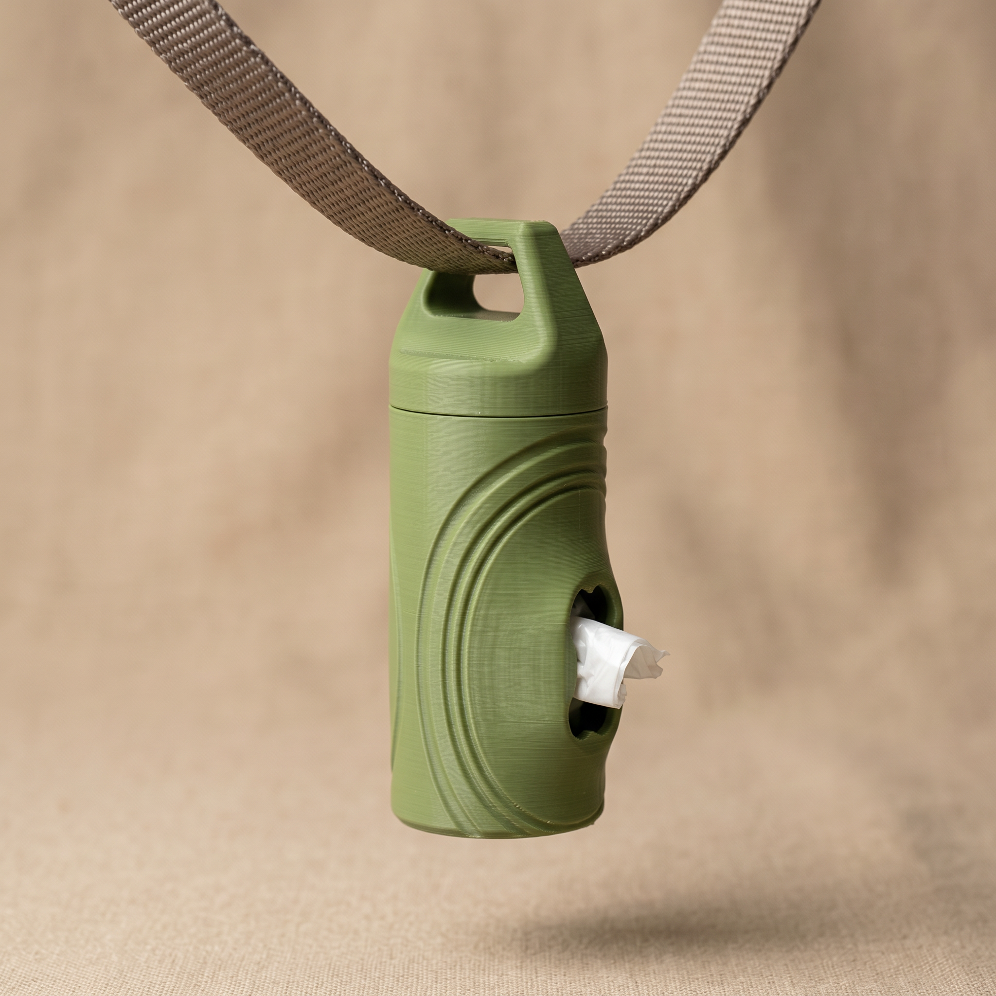 Dozatorul OS — Verde Matcha, la lesă